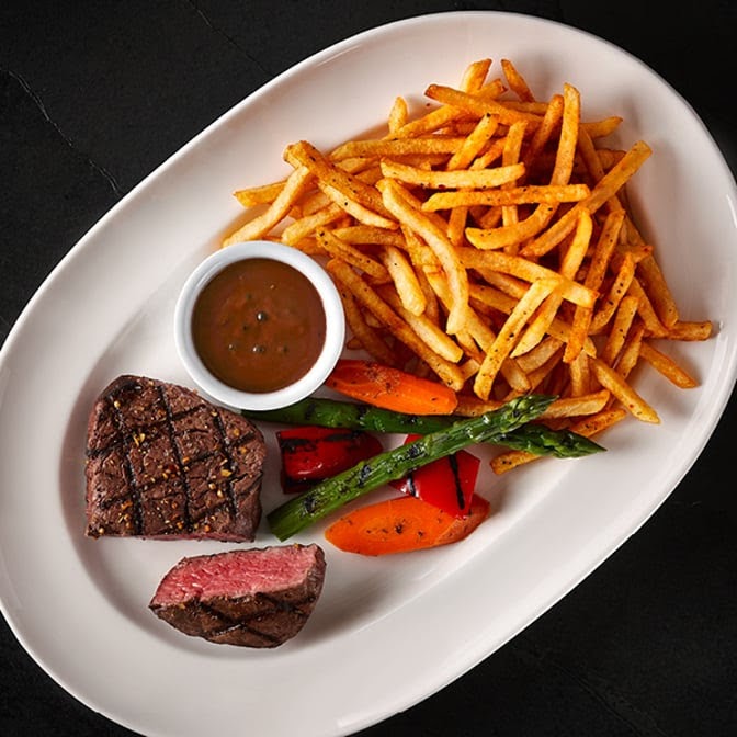 Bâton Rouge Grillhouse & Bar